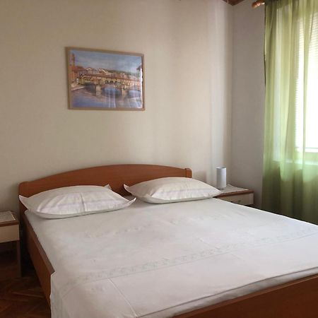 Apartments Leut Drašnice Extérieur photo