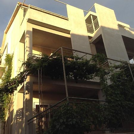 Apartments Leut Drašnice Extérieur photo