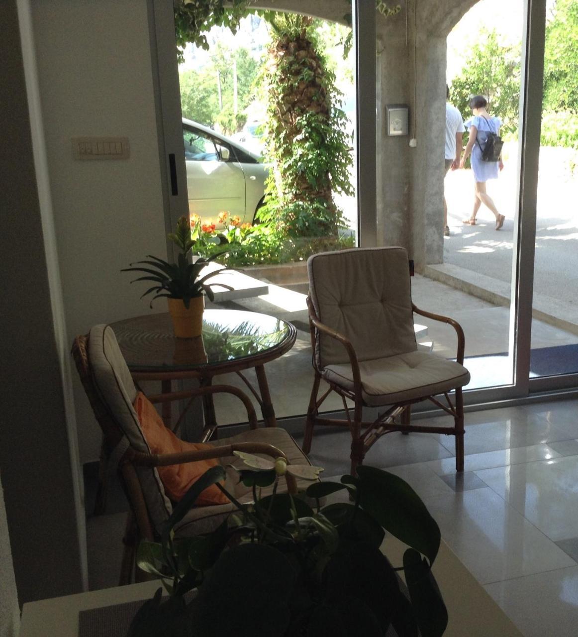 Apartments Leut Drašnice Extérieur photo